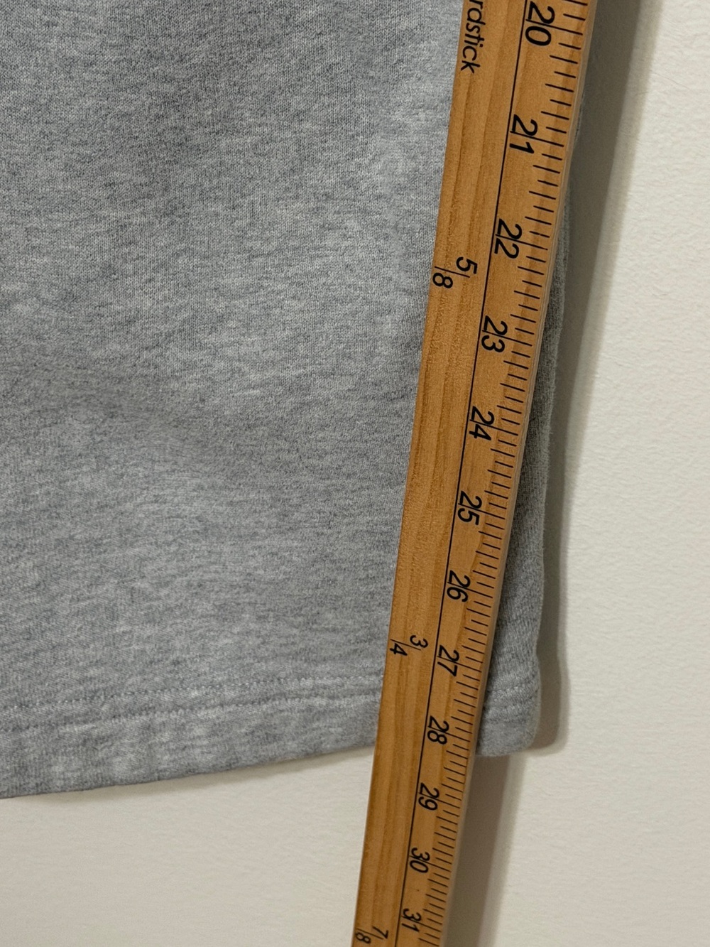 Aritzia Cozy Sweatfleece Mega Fit Straight Leg Sweatpant in Grey Size Large - Picture 8 of 8